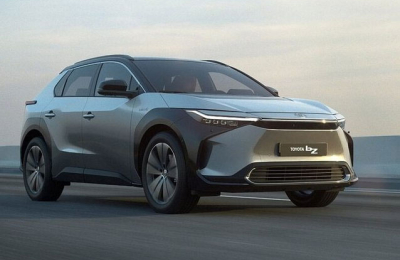 Por qué Toyota no confía en los eléctricos