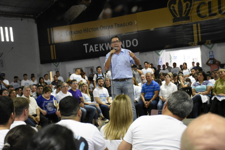 gUSTAVO GOBERNADOR 1.jpg