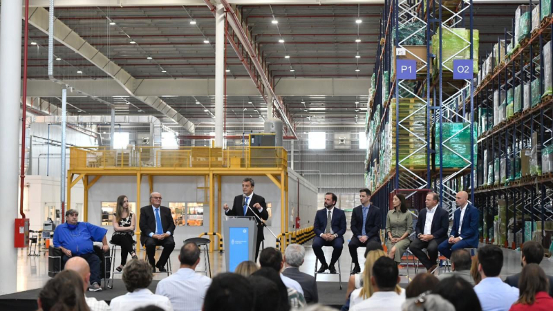 La producción industrial vuelve a crecer en febrero