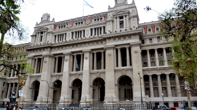 La Corte suspendió las elecciones del domingo en Tucumán y San Juan
