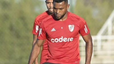 El líder River afronta un exigente compromiso ante Talleres en Córdoba