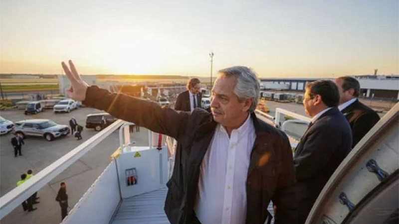 Alberto se desentiende de la interna y prioriza la agenda internacional