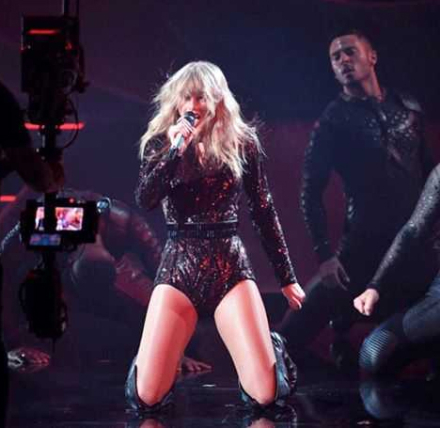 taylor2.jpg
