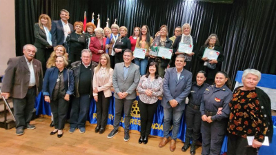 La Rueda Interna entregó distinciones