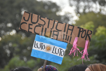 MARCHA CECILIA TRES.JPG