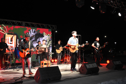FESTIVAL PATRIO 2.JPG