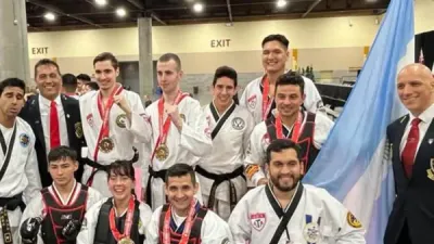 El seleccionado argentino de songahm se consagró campeón del mundo en Taekwondo