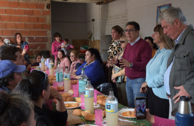 Gustavo Martínez destacó el valor de la construcción colectiva con vecinos