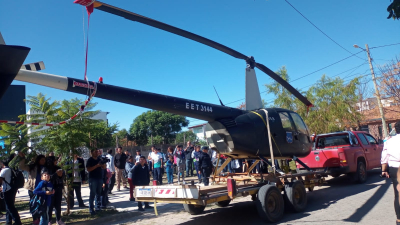 Entregan helicóptero narco a una escuela de Salta