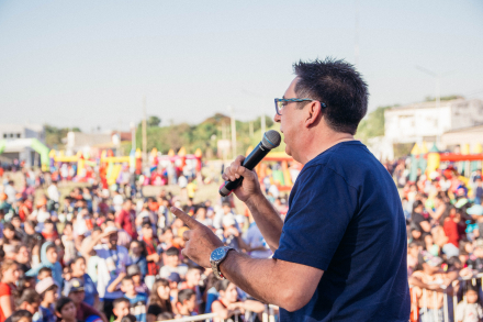 LA GRAN FIESTA DE LOS CHICOS 6.jpg
