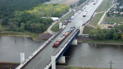 Magdeburgo, el puente de agua navegable más largo del mundo