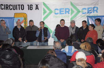 Gustavo Martínez diagramó acciones con los vecinos de zona Oeste 