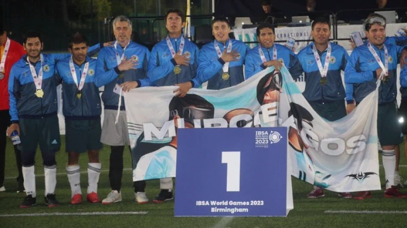 ¡Muchaaaachos! Los Murciélagos, campeones del mundo