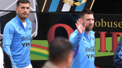 Argentina enfrenta a Bolivia en la altura de La Paz