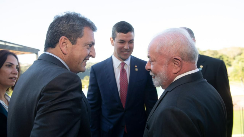 Massa con Presidentes en Iguazú