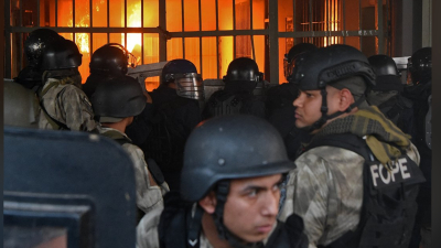 Paraguay: guardiacárceles se niegan a entrar a la cárcel tomada por los presos