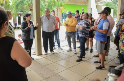 Cuesta: "Los vendedores de comidas van a seguir trabajando pero con ordenamiento e higiene"