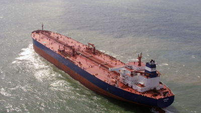 Cómo es la estrategia con las petroleras para importar combustible lo antes posible