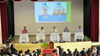 Ante 500 jóvenes, Arévalo presentó sus propuestas para ResistenciaPro