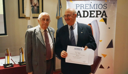 premios adepa 2022.jpg