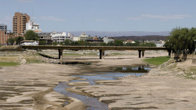 Sequía en Córdoba: Villa Carlos Paz en alerta roja por la falta de agua