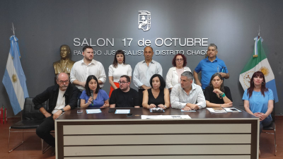 "Convirtieron a la legislatura provincial en la escribanía de gobierno de Leandro Zdero"
