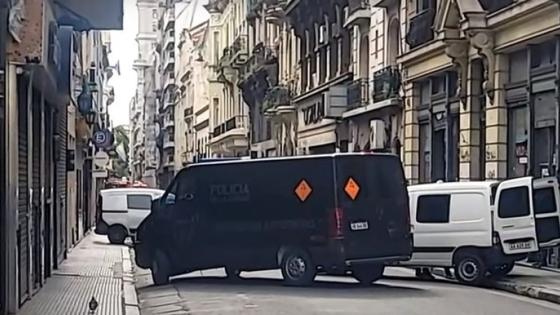 Encontraron granadas en un allanamiento en el centro de la Ciudad de Buenos Aires