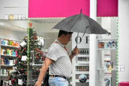 paraguas y calor.JPG