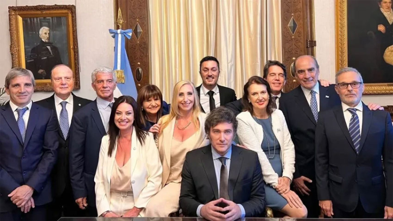Gobierno enviará otro proyecto que elimina 160 regulaciones