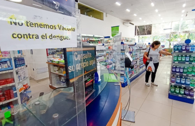 Las farmacias de la capital no tienen vacunas contra el dengue