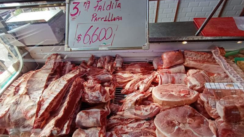"La gente consume menos cantidad de carne y de menor calidad"