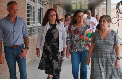Fonplata: autoridades recorrieron obras de educación y garantizan continuidad