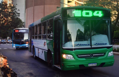 Advertencia del gobierno a empresas de colectivos: las sancionarán si paran