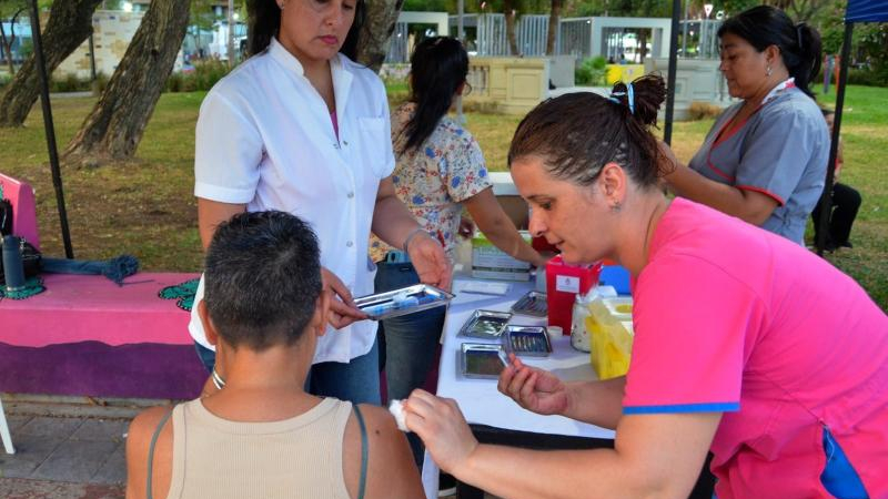 Feria verano 2024: nueva jornada de emprendedores y vacunación