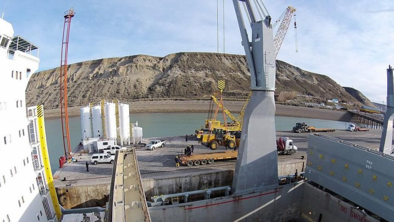 Protestas de petroleros y obreros de la construcción encienden la Patagonia