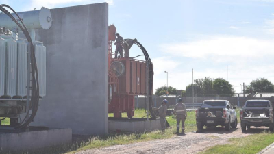 Intentó robar cables y terminó electrocutado: está muy grave