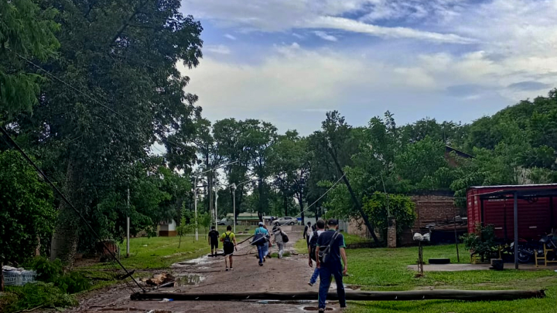 Así quedó Puerto Tirol tras el paso de un gran temporal este viernes