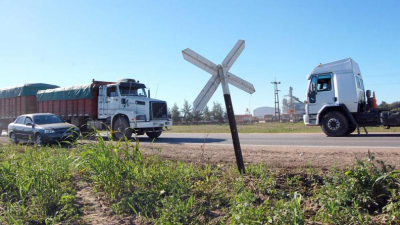 Restringen tránsito pesado sobre las rutas 16 y 11