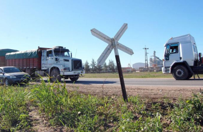 Restringen tránsito pesado sobre las rutas 16 y 11