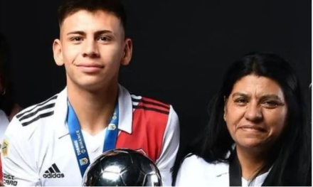 Diablito y mama.JPG