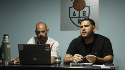 Falta de certificados médicos y deudas de aranceles frenan el inicio de la copa