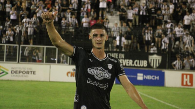 For Ever quiere ratificar su buen momento ante el líder Defensores de Belgrano