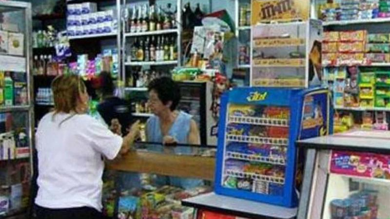 Los alimentos de almacén lideraron los aumentos en los comercios de cercanía