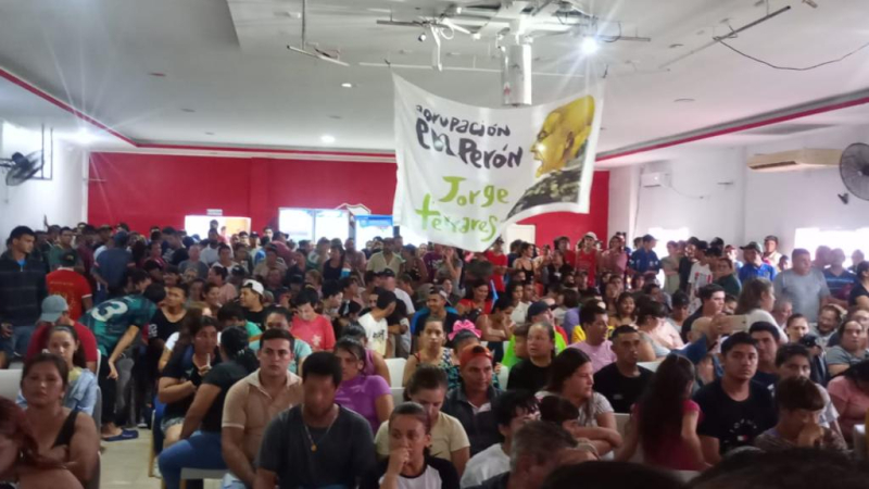 Piden pista: militantes defraudados por los legisladores provinciales reclaman un espacio dentro del Justicialismo chaqueño