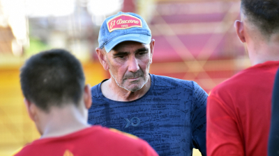 Se pasa de vereda: Valdez dejará Sarmiento y asumirá en For Ever