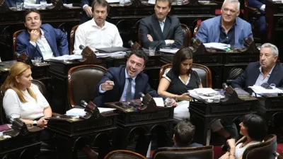 Nueva reunión del gobierno con bloques dialoguistas dejó avances y apuntan a sesionar a fin de mes