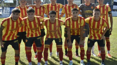 Sarmiento: se perfilan cuatro cambios para recibir al puntero santiagueño