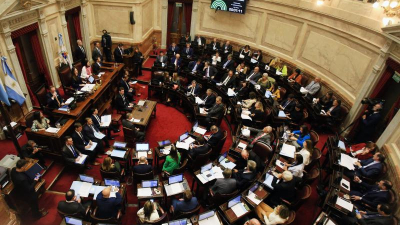 La UCR se reúne con Posse para afinar el lápiz y lograr el dictamen