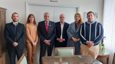 Defensores del Pueblo reunidos por el estado de rutas nacionales y planes de ahorro