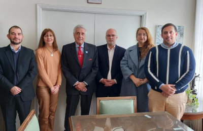 Defensores del Pueblo reunidos por el estado de rutas nacionales y planes de ahorro